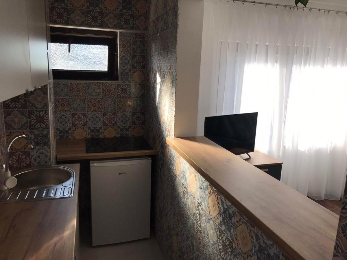 Apartmani Zaara SJJ Esterno foto