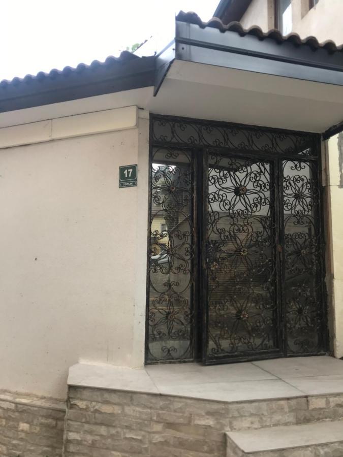 Apartmani Zaara SJJ Esterno foto