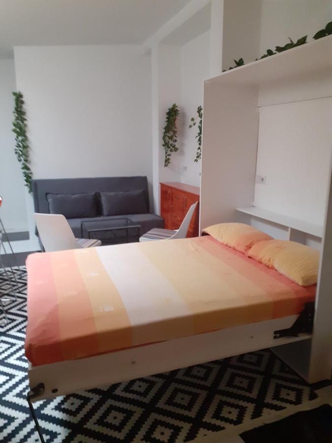 Apartmani Zaara SJJ Esterno foto