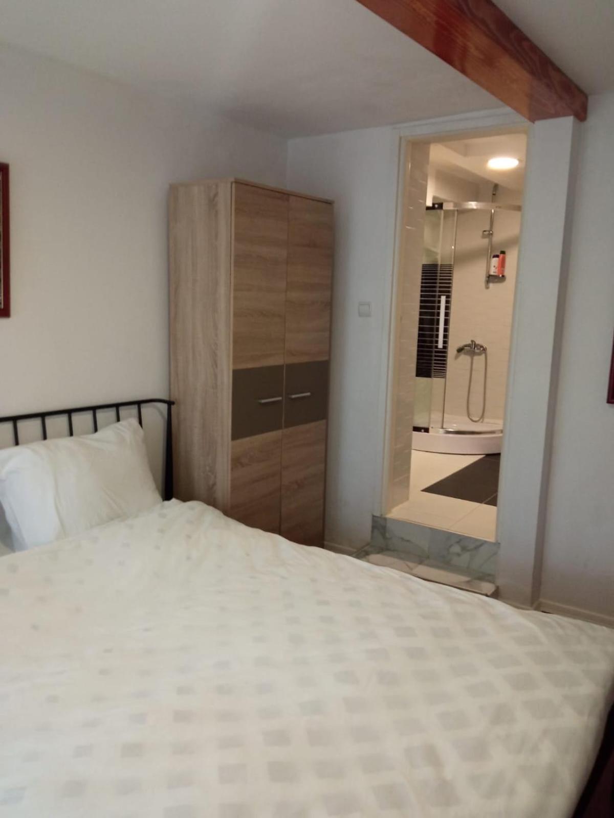 Apartmani Zaara SJJ Esterno foto